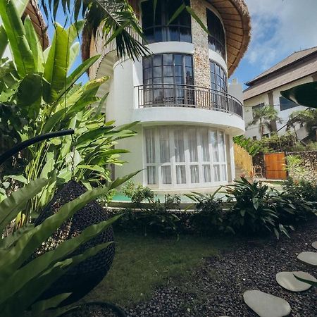 Hillstone U Villa Улувату Экстерьер фото