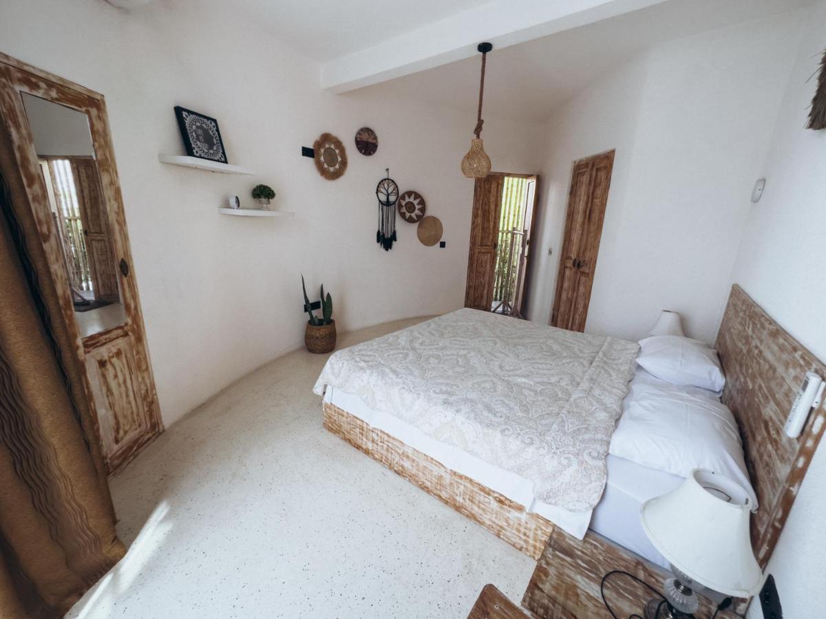 Hillstone U Villa Улувату Экстерьер фото