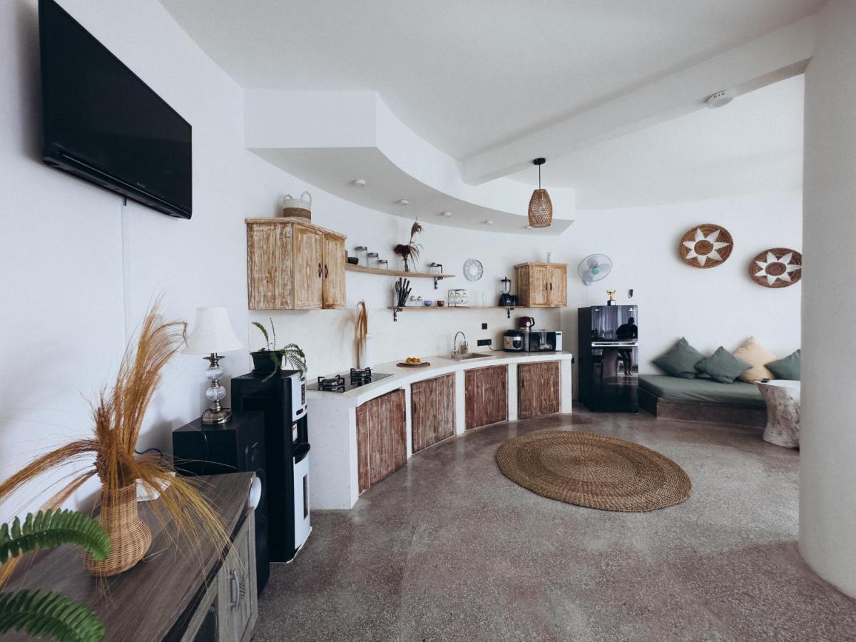 Hillstone U Villa Улувату Экстерьер фото