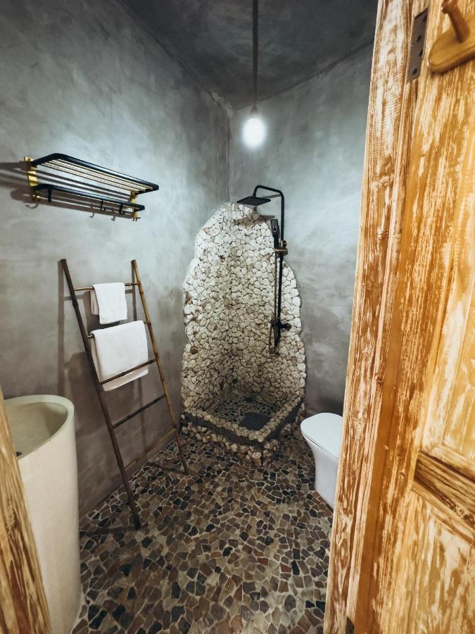 Hillstone U Villa Улувату Экстерьер фото