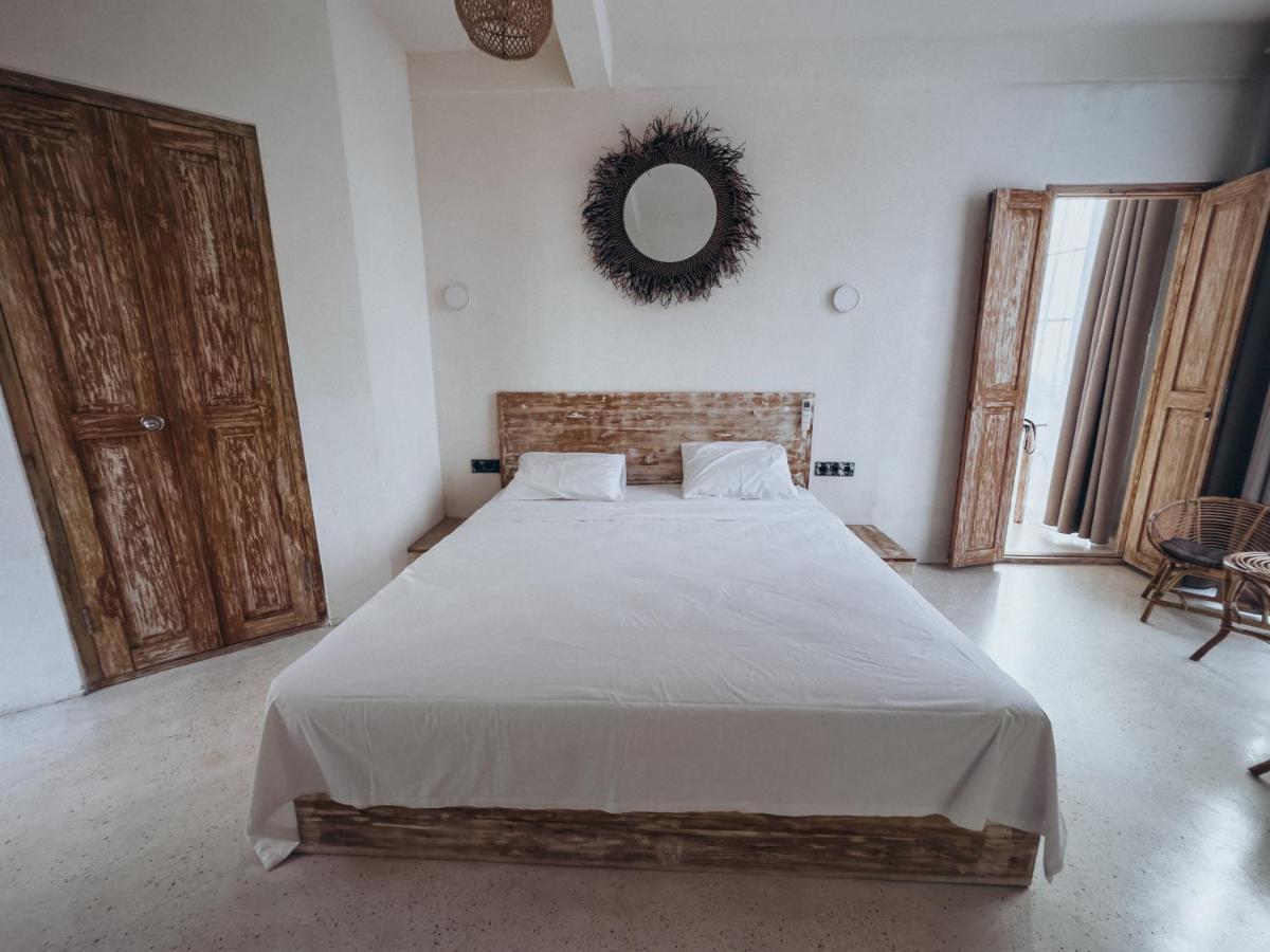 Hillstone U Villa Улувату Экстерьер фото