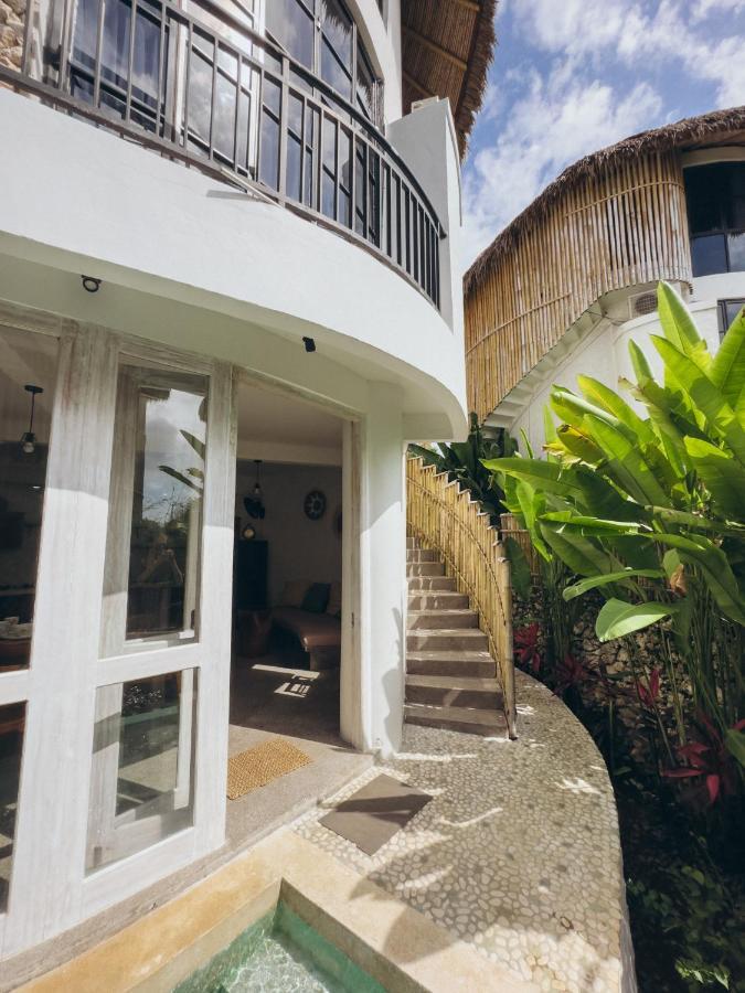 Hillstone U Villa Улувату Экстерьер фото