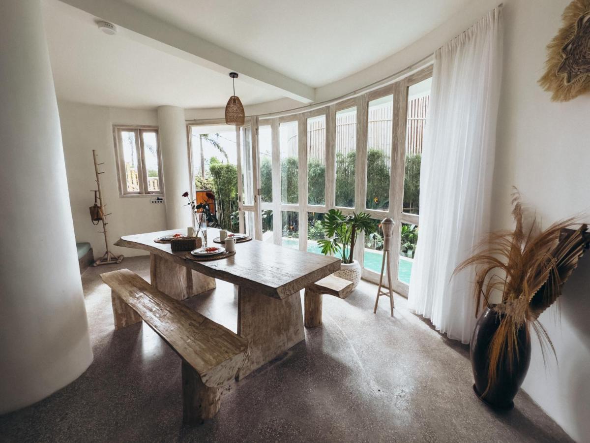 Hillstone U Villa Улувату Экстерьер фото