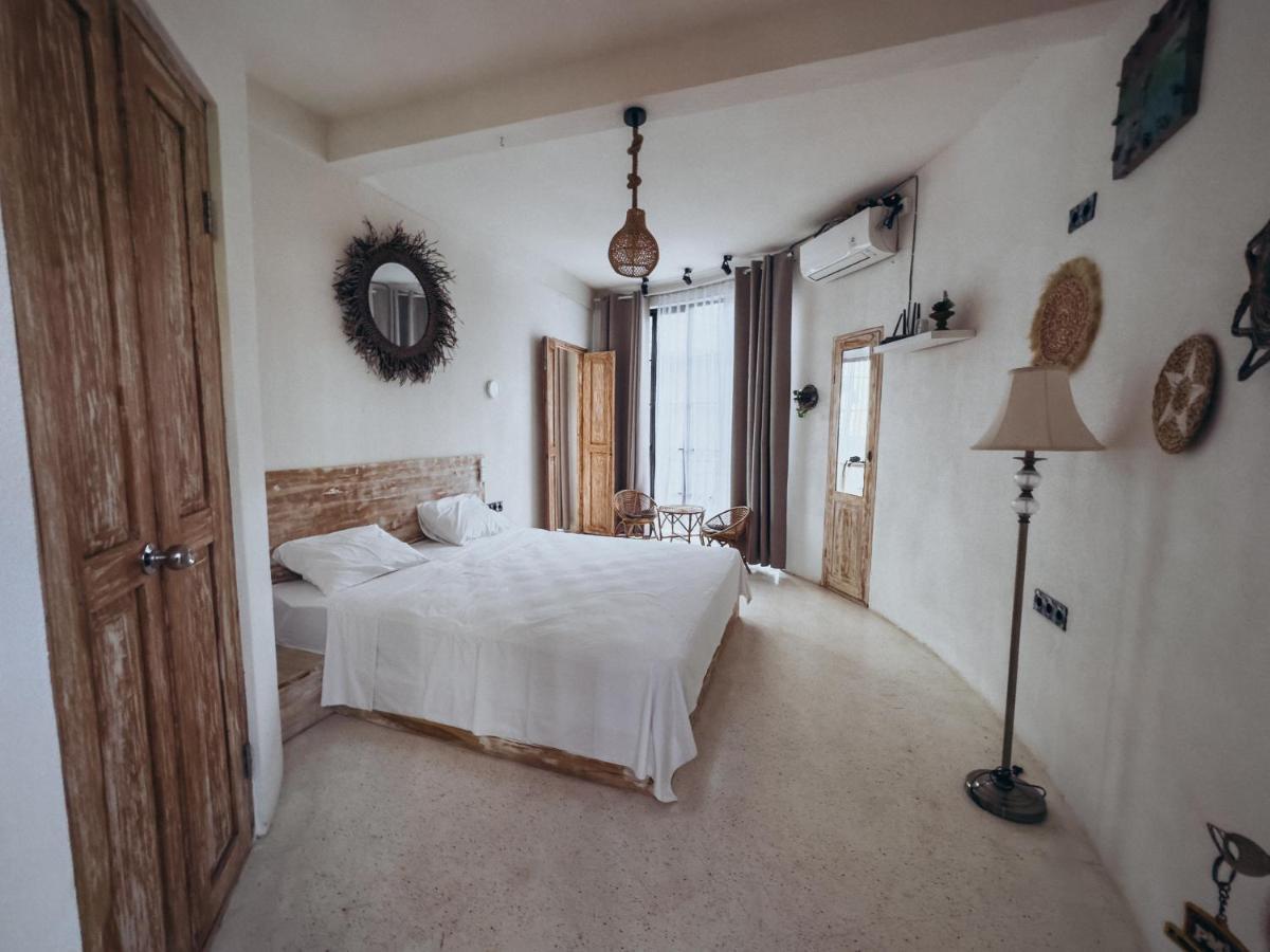 Hillstone U Villa Улувату Экстерьер фото